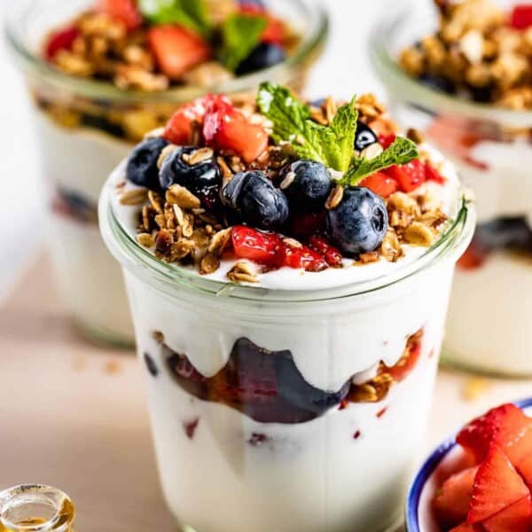 10 Easy Low-Calorie Meals for a Healthier Lifestyle 2 Greek Yogurt Parfait recipe combines creamy Greek yogurt